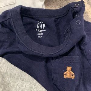 GAP One Pieces - Baby gap basic onesies GAP One Pieces - Baby gap basic onesies